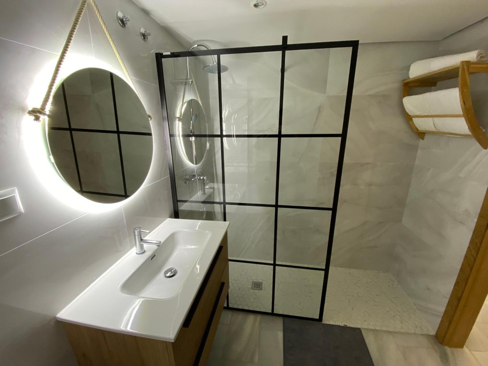 Nomad Stays Milos Y Bali Marbella Eksteriør billede